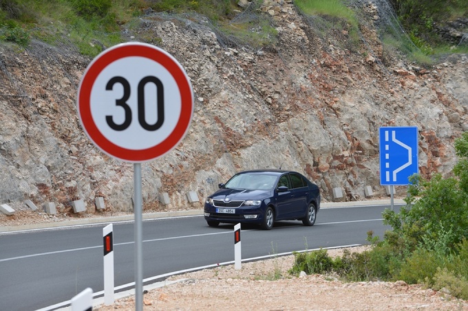 Traffic regulations in Montenegro