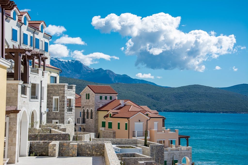 Buying a house in Montenegro